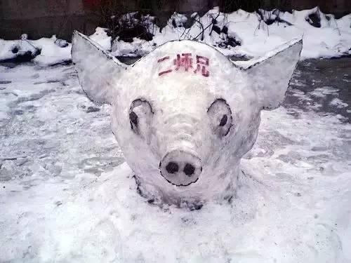 带你吃瓜搞笑雪人视频,带你领略冬季欢乐时光