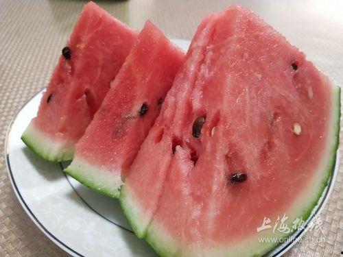 上海静安吃瓜事件视频,一场网络热议的邻里冲突